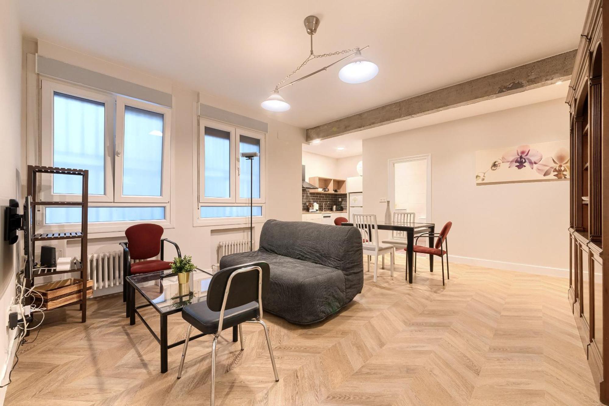 Euskalduna, Vivienda Turistica Moderna Y Renovado Билбао Екстериор снимка