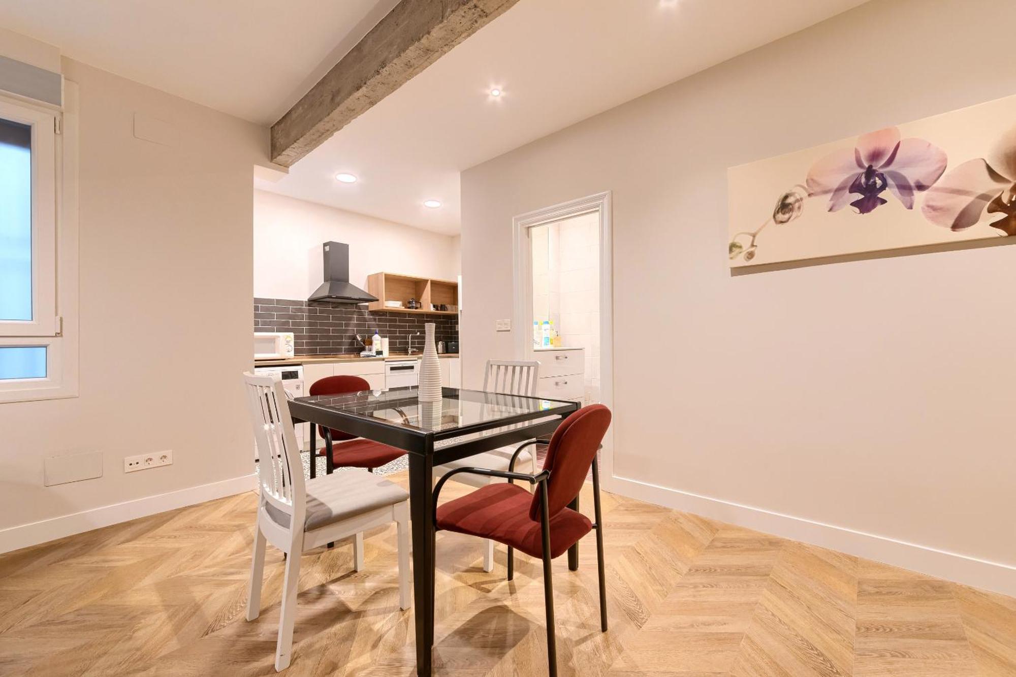 Euskalduna, Vivienda Turistica Moderna Y Renovado Билбао Екстериор снимка